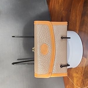 Vintage Buxton Leather Wallet Taupe Pebble Leather w/ Tan Leather Trim